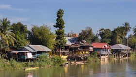 Don Khong Island Local houses